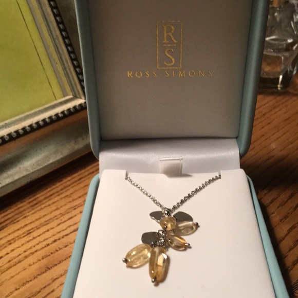 Sterling necklace, hearts & citrine color beads. - Picture 2 of 2